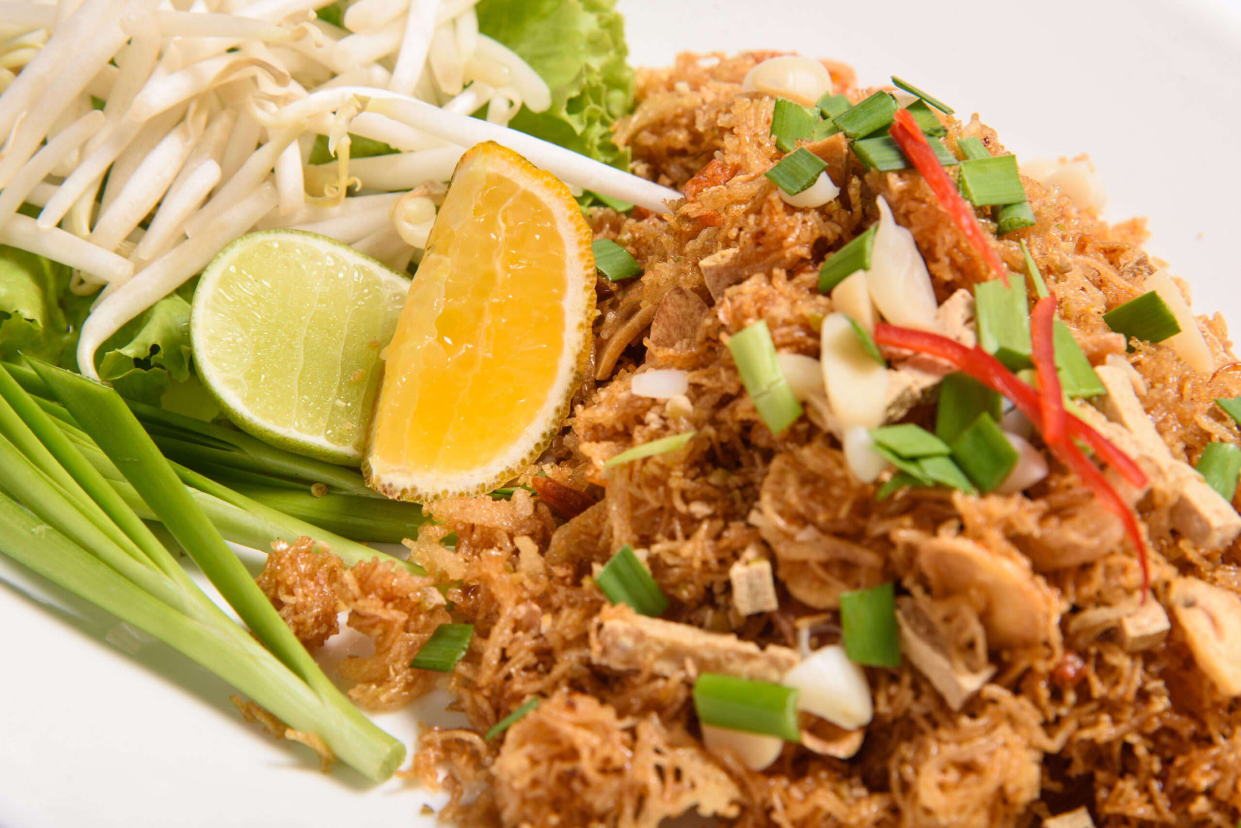 หมี่กรอบชาววัง เครื่องว่างตำรับชาววัง ร้านซอสามสาย สุขุมวิท 61