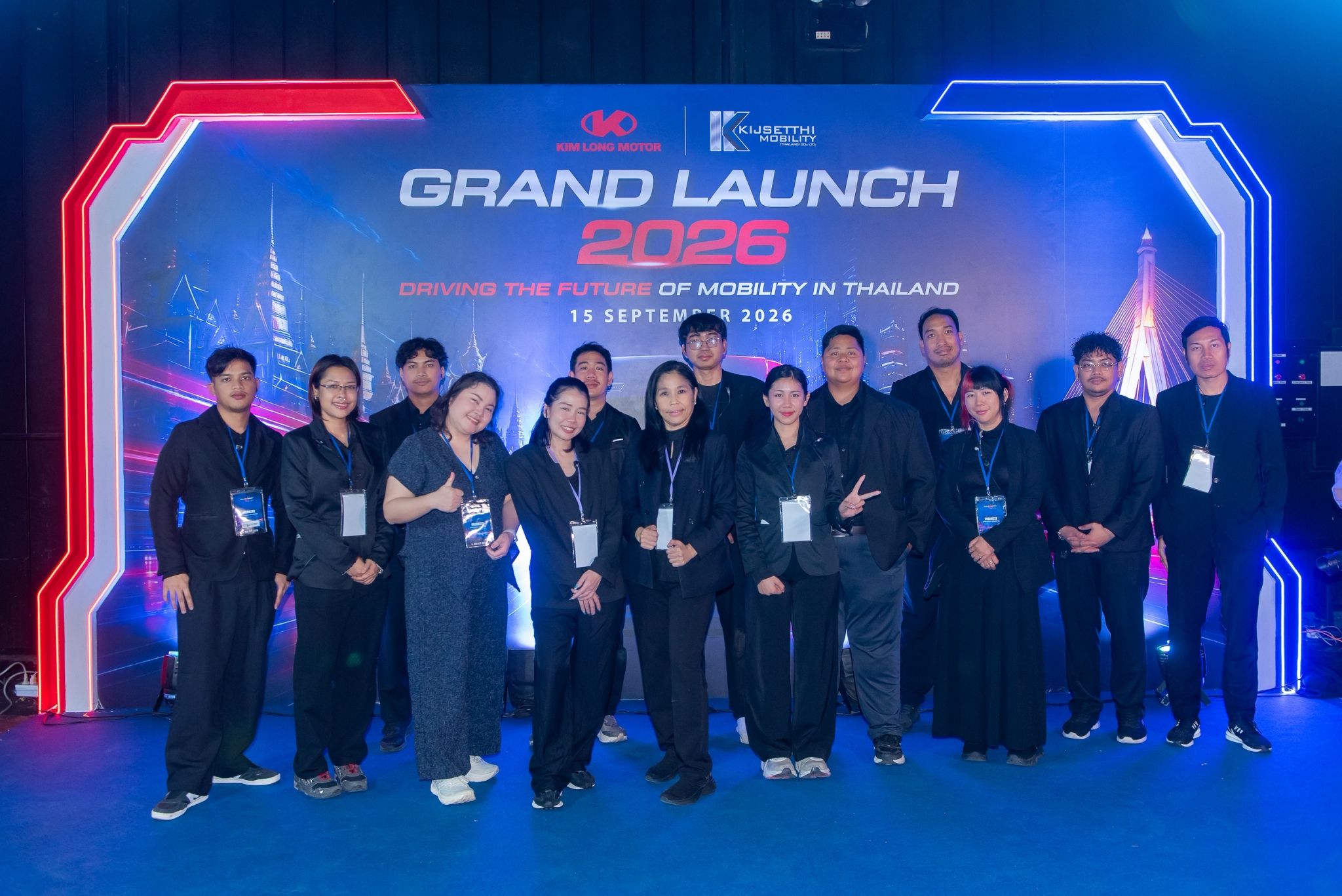 ทีมงาน SawSamSai Creative Event Organizer ในงานเปิดตัวรถ KIM LONG MOTOR GRAND LAUNCH 2026